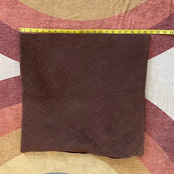 Set of 2 20” x 20” Pillow Covers - Picture 5 of 5